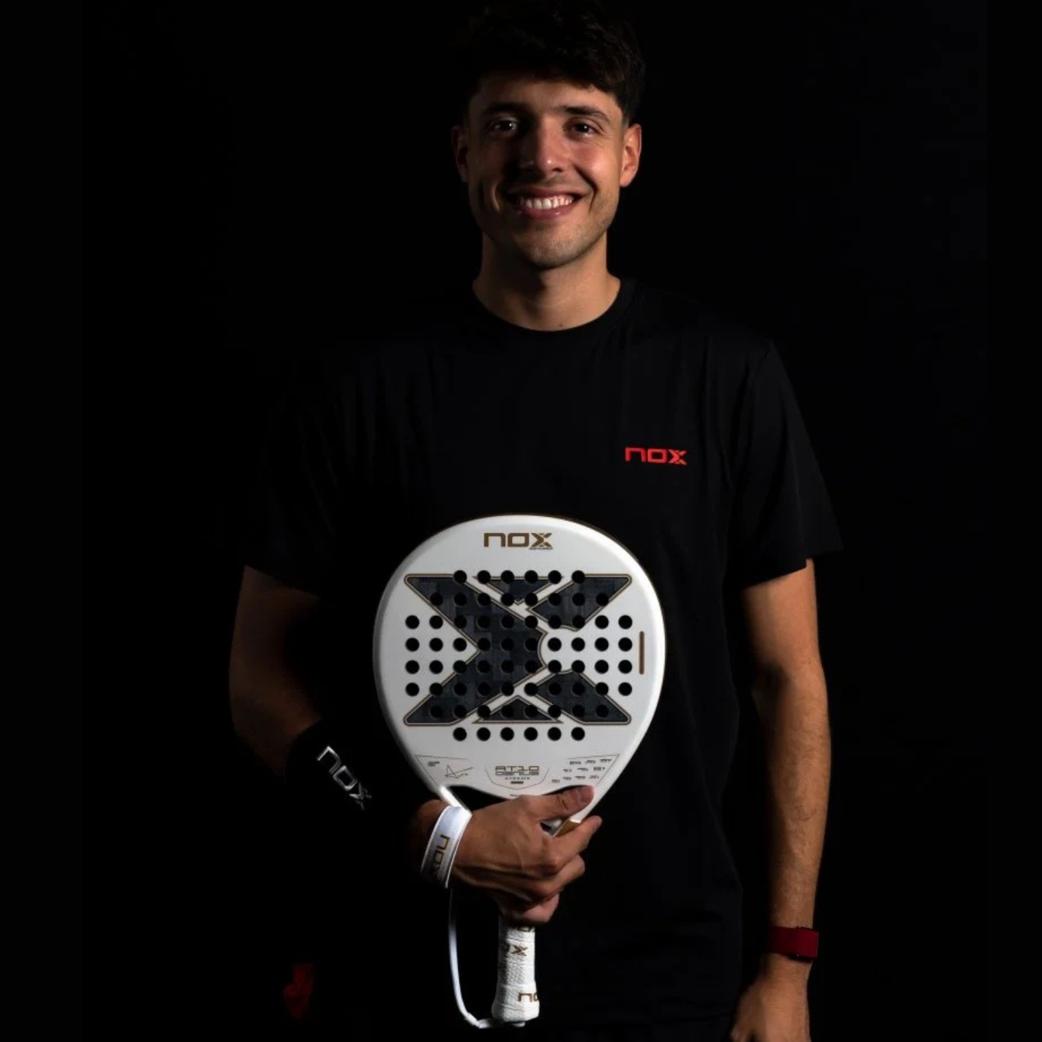 RAQUETTE DE PADEL AT10 GENIUS 12K ALUX XTREM PAR AGUSTIN TAPIA 2026